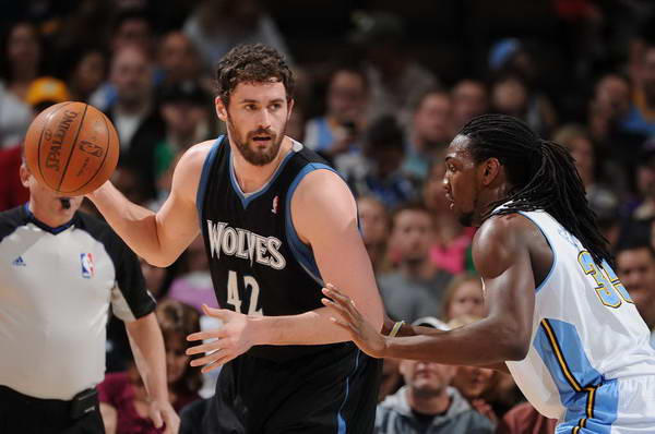 拜仁连续20场德甲进球超过2球，追平13／14赛季瓜帅的纪录（拜仁德甲连续20场单场进球超2球，追平13／14赛季瓜帅纪录）