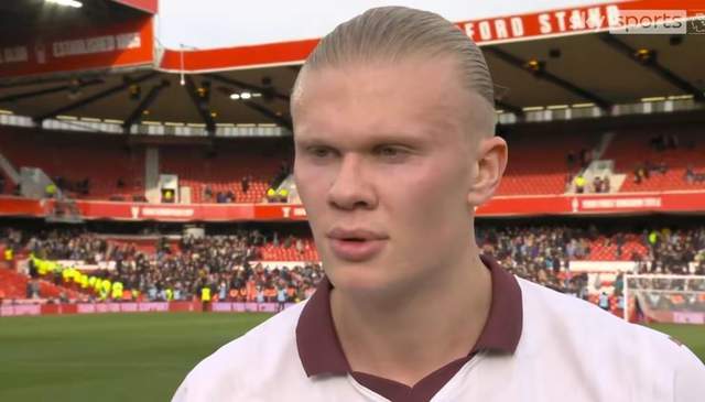 经纪人：莱万不会在冬窗离开巴萨，他专注于帮巴萨赢更多冠军（莱万经纪人：冬窗肯定不走，专注助巴萨争夺更多冠军）