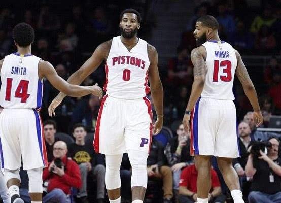 奥克兰vs惠灵顿凤凰首发：兰德尔领衔！布里默、埃泽在列（奥克兰战惠灵顿凤凰首发公布：兰德尔挂帅，布里默、埃泽入选）