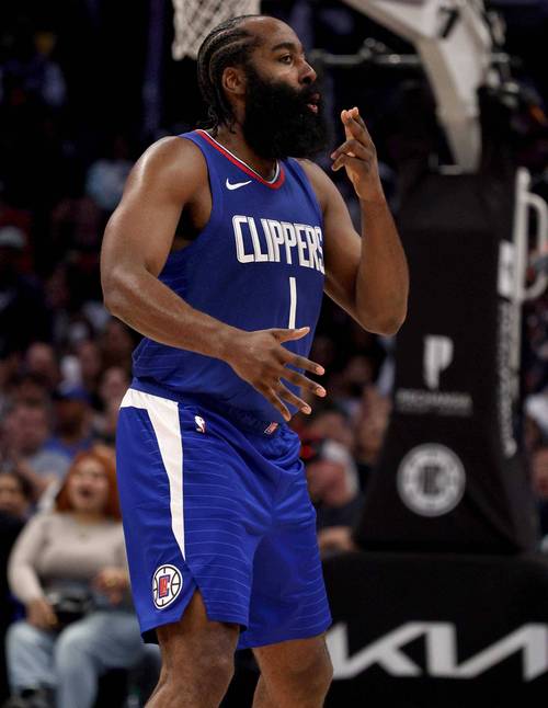 TA：巴萨回家了，但围绕诺坎普的纷争与博弈似乎还将继续（TA：巴萨归来，诺坎普的纷争与博弈尚未终结）